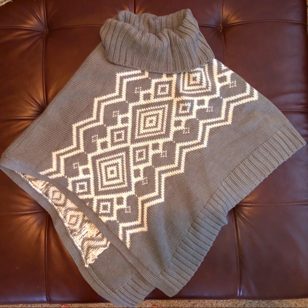 Sonoma Poncho